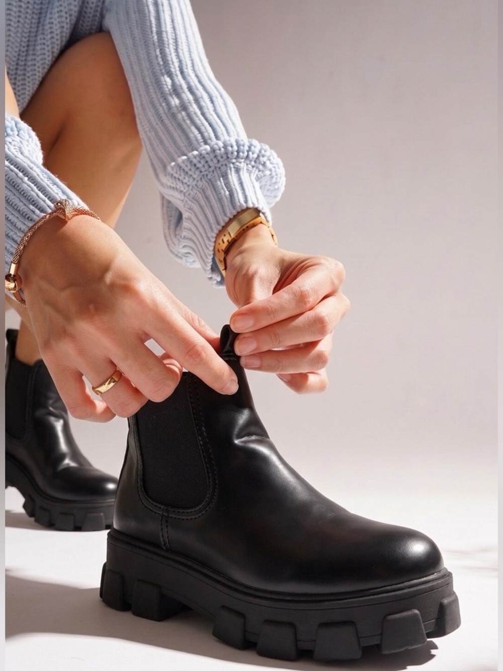 ONLY WORN TWICE: Sam Edelman Darielle Circus Chunky Black Boots | Size: 8W 🍁🖤